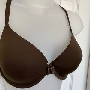 NWOT chocolate padded convertible bra